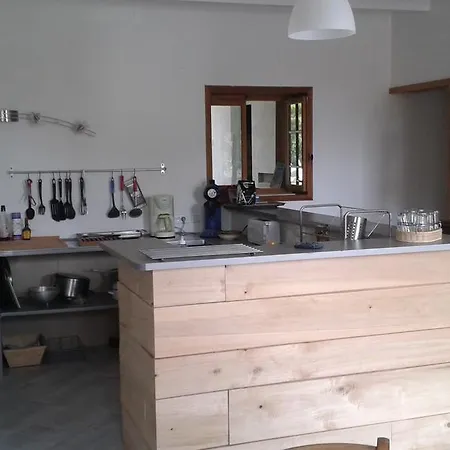 Ancienne Ferme Charentaise בית נופש Sémussac