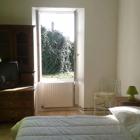 בית נופש Ancienne Ferme Charentaise Sémussac